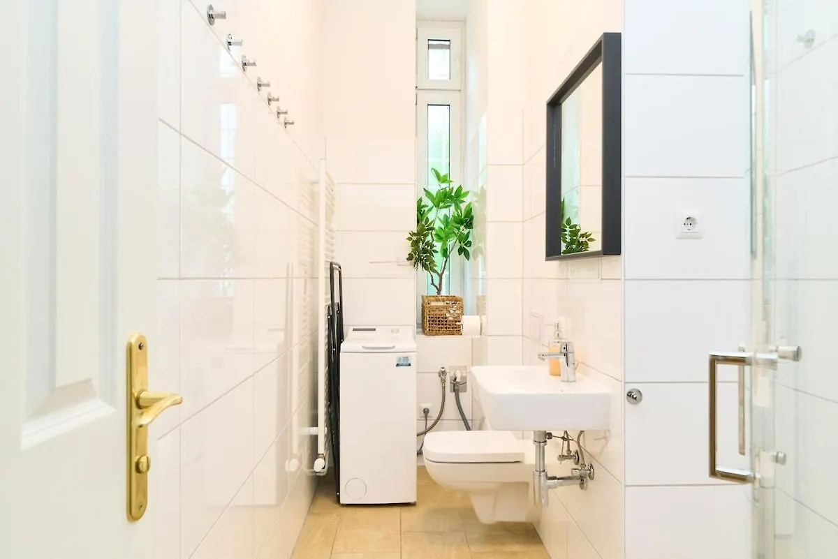 Staywell Stilvolles Apartment Naehe Mauerpark Berlin 0*,